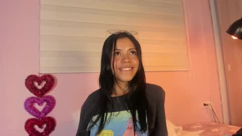 Emily online show from 03-06-25, 07:21