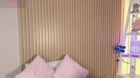 Emily online show from 03-27-26, 12:16