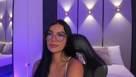 emily_tolson online show from 05-29-26, 08:18