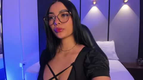 Snapshot of emily_tolson chatting on 06-30-26, 07:15 emily_tolson online show from 06-30-26, 07:15