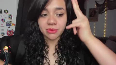 Snapshot of emily_vader chatting on 04-16-26, 01:06 emily_vader online show from 04-16-26, 01:06