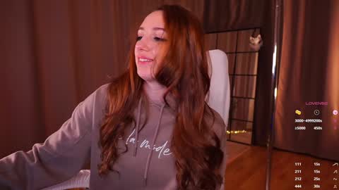 Lia online show from 01-07-25, 08:13