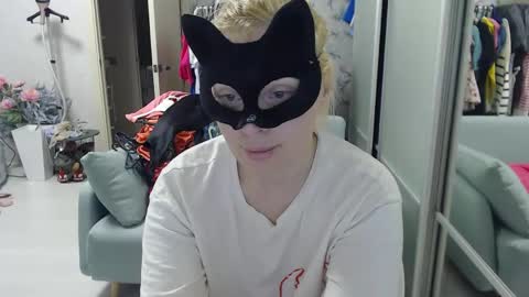 Emily online show from 03-22-26, 04:21