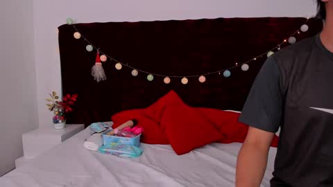 Snapshot of emilyandmarco_ chatting on 12-20-24, 03:14 Emilyyy online show from 12-20-24, 03:14