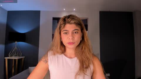 Emily Armstrong online show from 01-15-26, 07:39