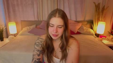 emilyblazee online show from 04-22-26, 06:49