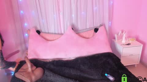  EMILY  online show from 12-22-24, 04:39