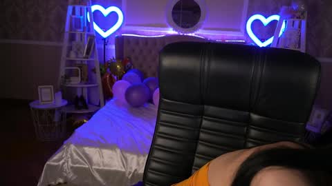 Emy online show from 01-28-25, 09:51