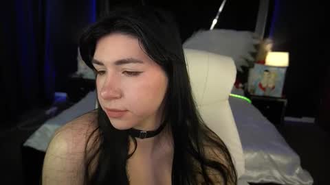 Emy online show from 02-20-26, 07:32