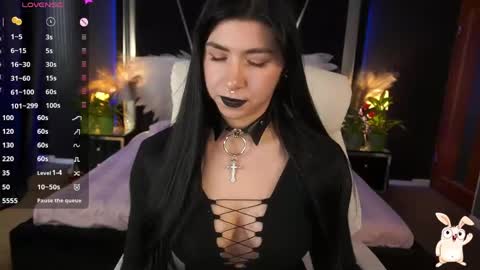 Emy online show from 06-06-26, 06:51