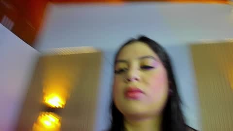 Snapshot of emilyconer chatting on 09-27-25, 10:37 JULIANA ANDREA online show from 09-27-25, 10:37