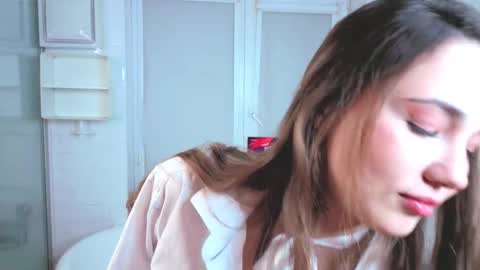 Emily online show from 11-22-25, 05:56