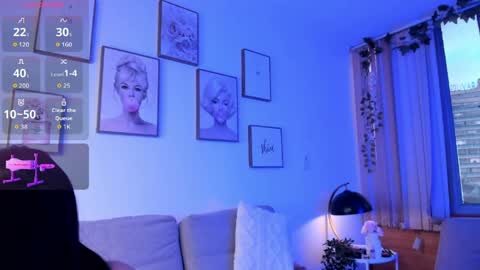 Snapshot of emilydolly_ chatting on 06-02-26, 11:34 Emily online show from 06-02-26, 11:34