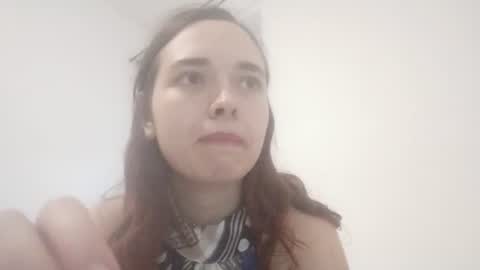 Snapshot of emilydream_ chatting on 07-16-26, 06:47 Emily online show from 07-16-26, 06:47