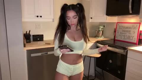 emilyfawn online show from 02-28-26, 03:29