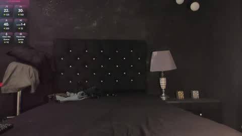 Snapshot of emilygomezz chatting on 01-10-25, 11:33 Emily online show from 01-10-25, 11:33