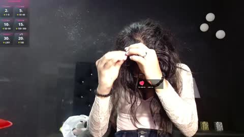 Snapshot of emilygomezz chatting on 02-07-25, 11:45 Emily online show from 02-07-25, 11:45