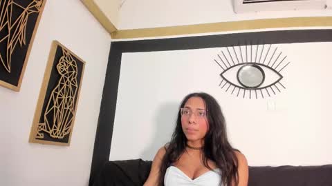 Snapshot of emilygomezz chatting on 09-25-25, 11:36 Emily online show from 09-25-25, 11:36