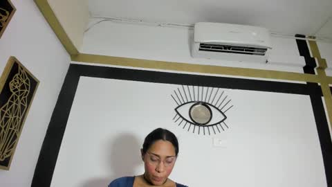 Snapshot of emilygomezz chatting on 09-28-25, 11:26 Emily online show from 09-28-25, 11:26