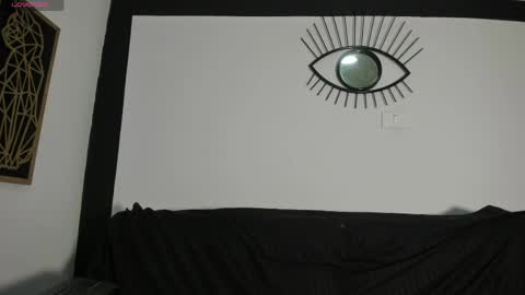 Emily online show from 04-18-26, 11:25