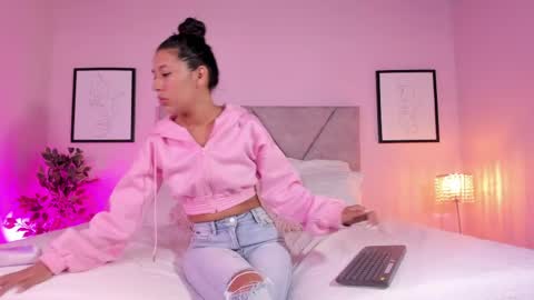 Emily online show from 04-16-26, 12:28