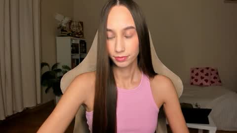 Alina online show from 10-23-25, 07:23