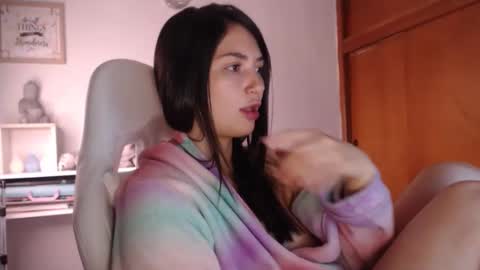 Emily Jang online show from 10-18-25, 10:27