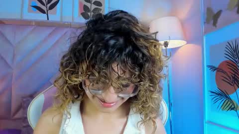 Emilyjonnes  online show from 03-26-26, 08:14