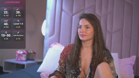 Snapshot of emilyjuarez chatting on 02-13-25, 03:46 Emily online show from 02-13-25, 03:46