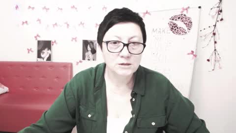 Emily online show from 03-01-26, 06:32