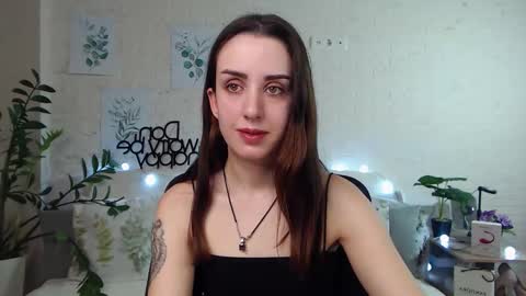 Emyli online show from 01-25-25, 09:04