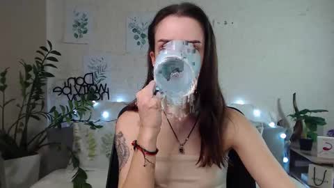 Emyli online show from 02-03-25, 11:58