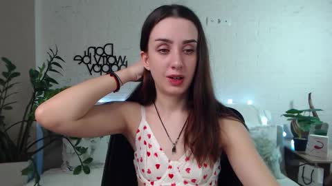 Emyli online show from 02-09-25, 08:56