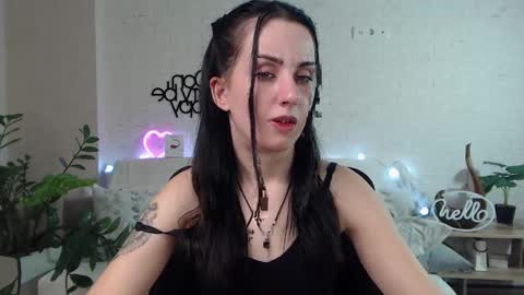 Emyli online show from 02-23-25, 12:41