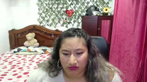 Snapshot of emilylove14 chatting on 12-23-24, 02:02 Emily Cortez online show from 12-23-24, 02:02