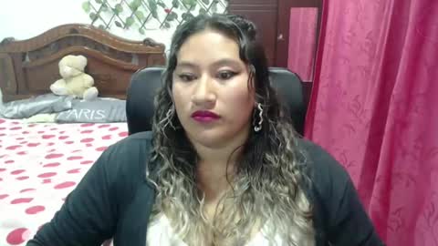 Snapshot of emilylove14 chatting on 01-08-25, 02:46 Emily Cortez online show from 01-08-25, 02:46