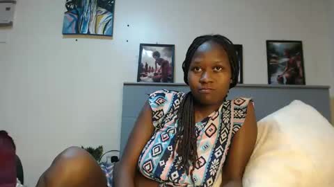 Emilly online show from 01-26-25, 03:06