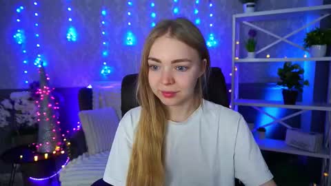  MY NAME IS Emily WELCOME EVERYONE I WILL BE HAPPY TO GIVE YOU WHAT YOU HAVE DREAMED OF FOR SO LONG online show from 01-07-26, 07:00