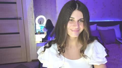 Emily online show from 12-07-24, 08:22