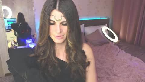 Emily online show from 12-16-24, 04:34