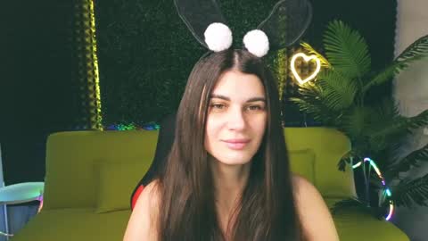 Emily online show from 02-04-25, 01:34