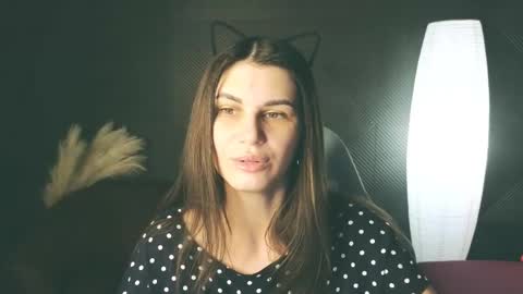 Emily online show from 02-10-25, 01:14