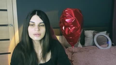 Emily online show from 03-11-25, 01:16