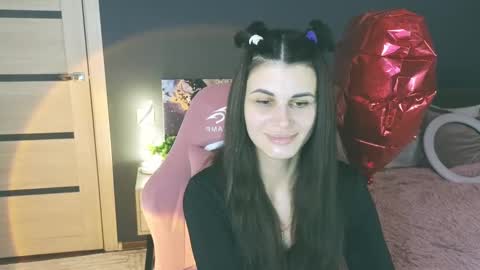 Emily online show from 03-11-25, 04:21