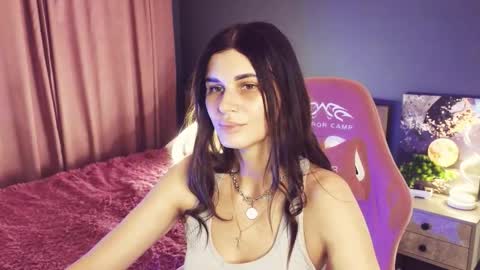 Emily online show from 10-16-25, 08:04