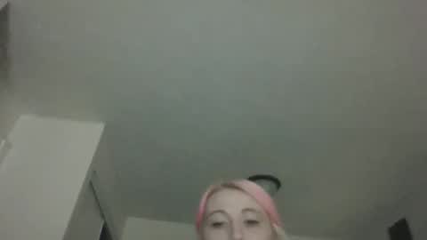 emilywarren296 online show from 11-14-25, 06:17