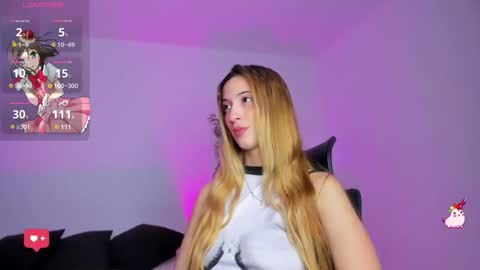 Snapshot of emilywillis8 chatting on 09-10-25, 12:27 E M I L Y online show from 09-10-25, 12:27