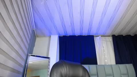 Emily  online show from 11-23-25, 03:17