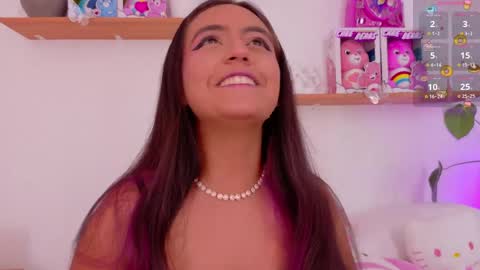 Emily Bank online show from 04-06-26, 07:48