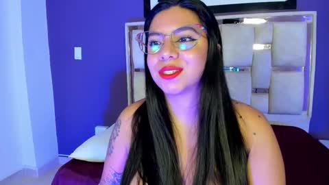 emilyy_cooperr online show from 02-09-26, 12:09